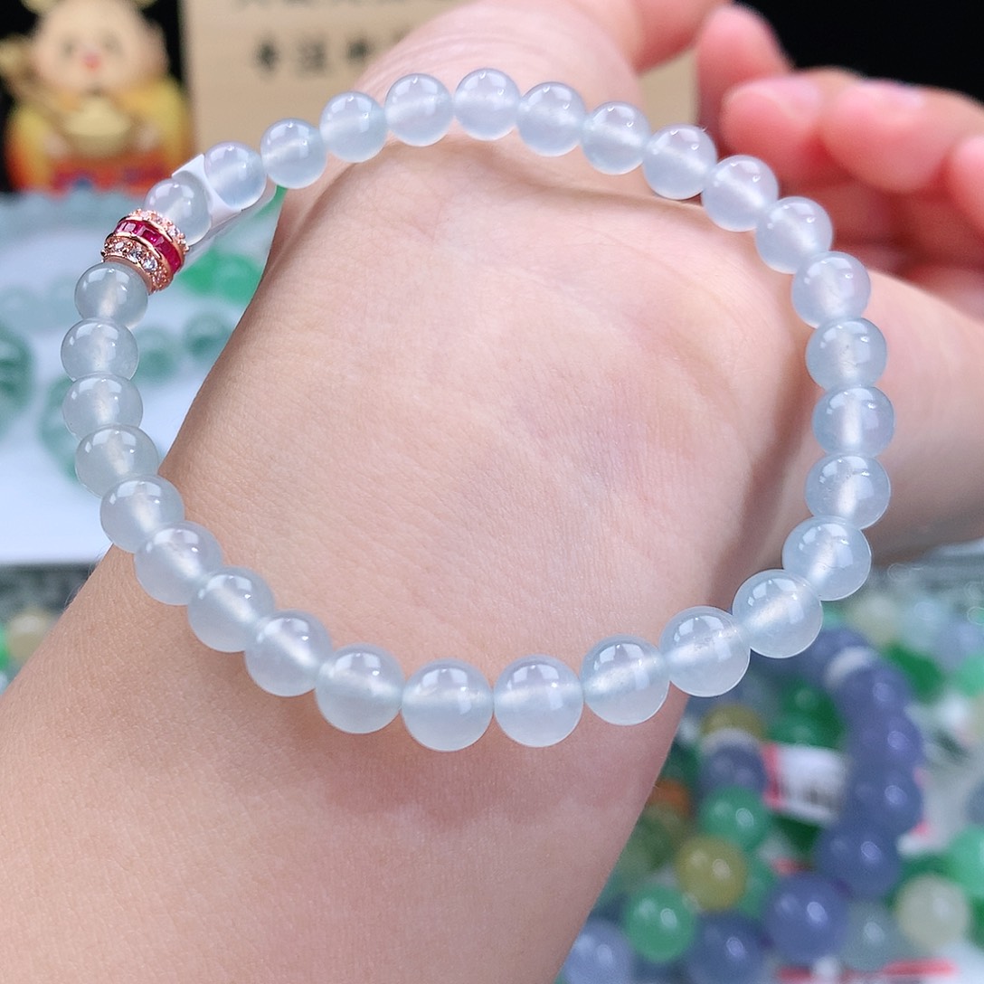 翡翠手链未镶嵌卡6