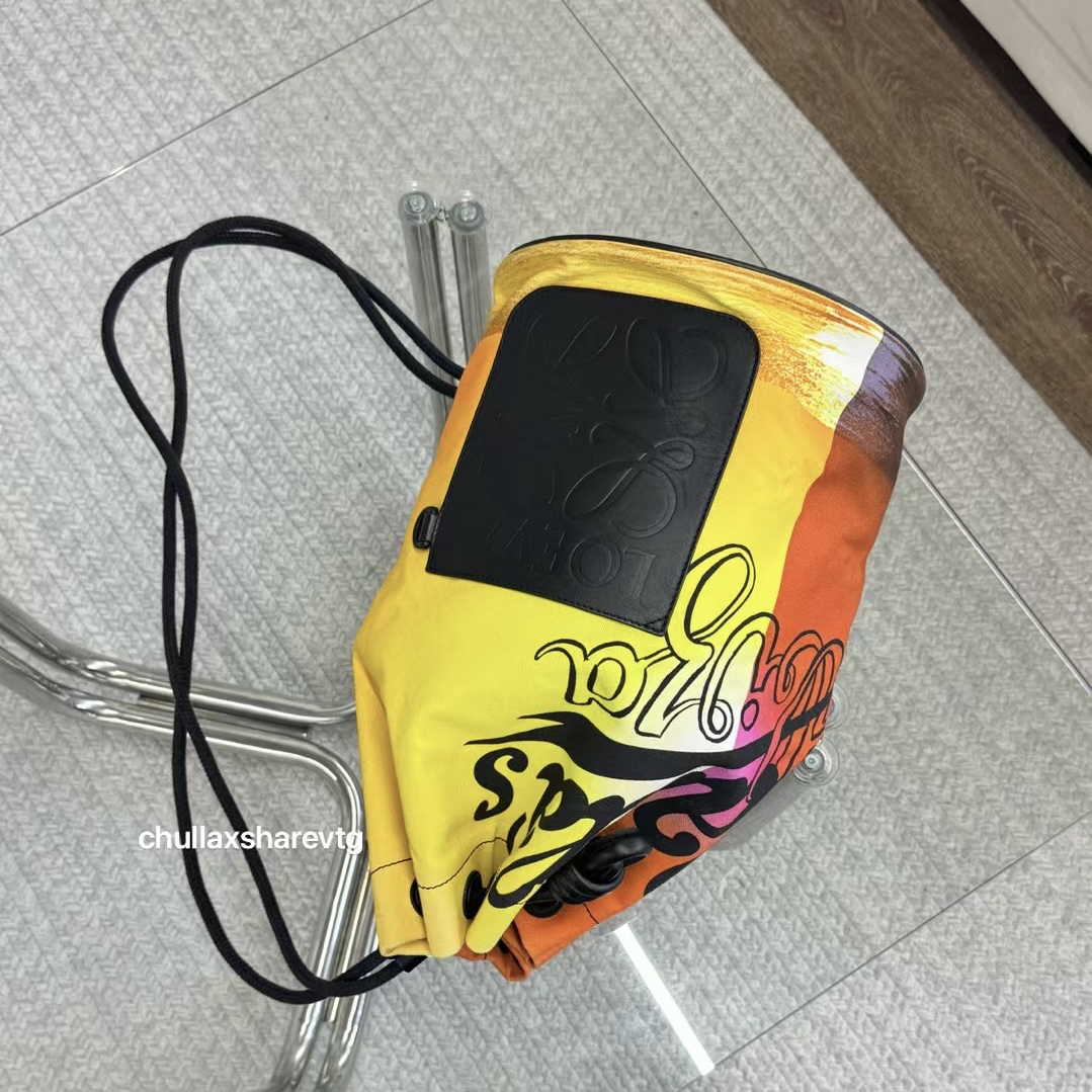 95新 LOEWE/罗意威 chillvTg /水桶包