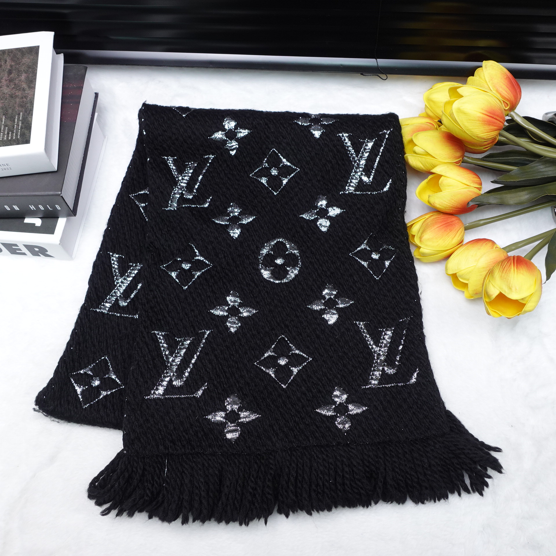 99新 LouisVuitton/路易威登 /围巾/T10160355