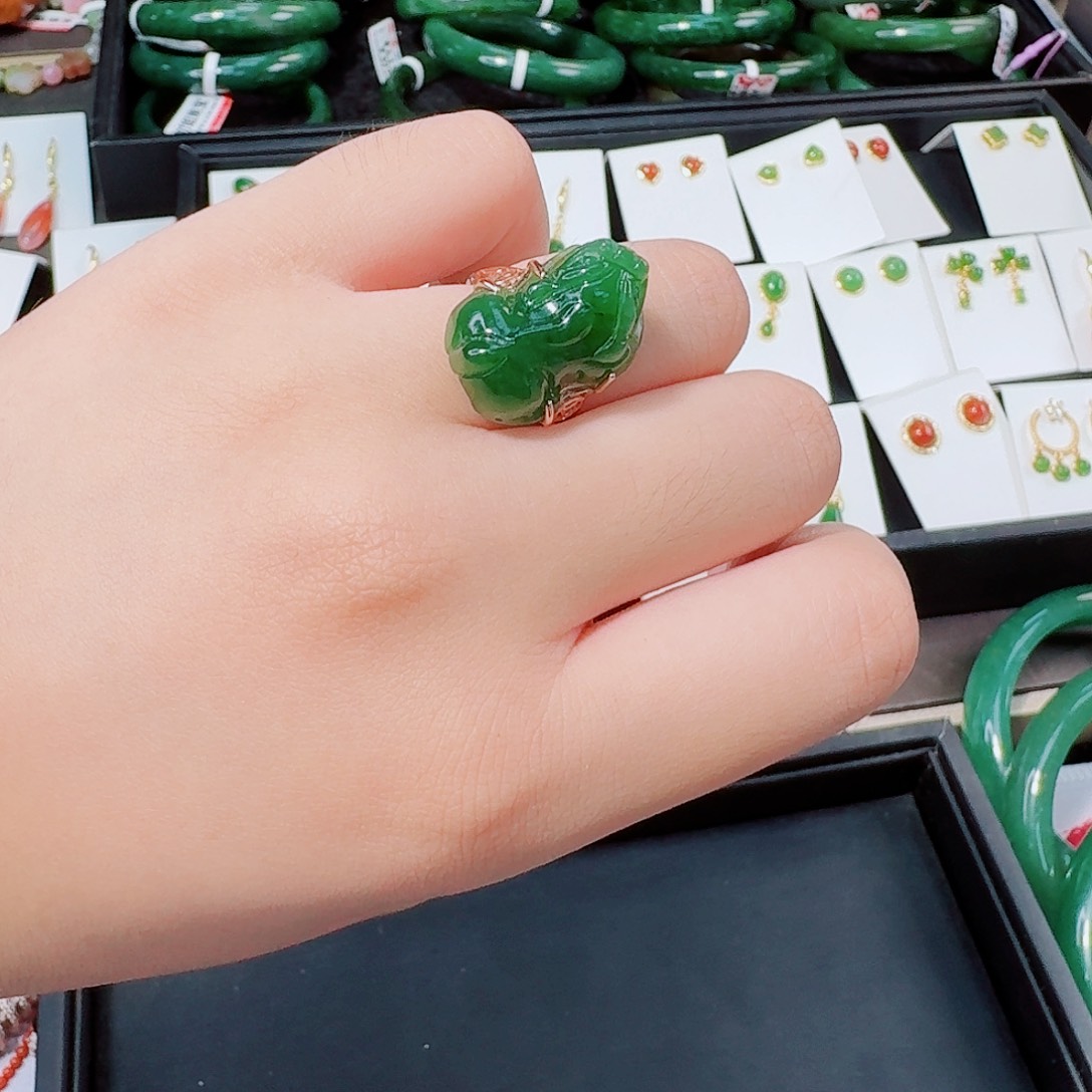 和田玉（碧玉）银S925镶嵌戒指貔貅戒指