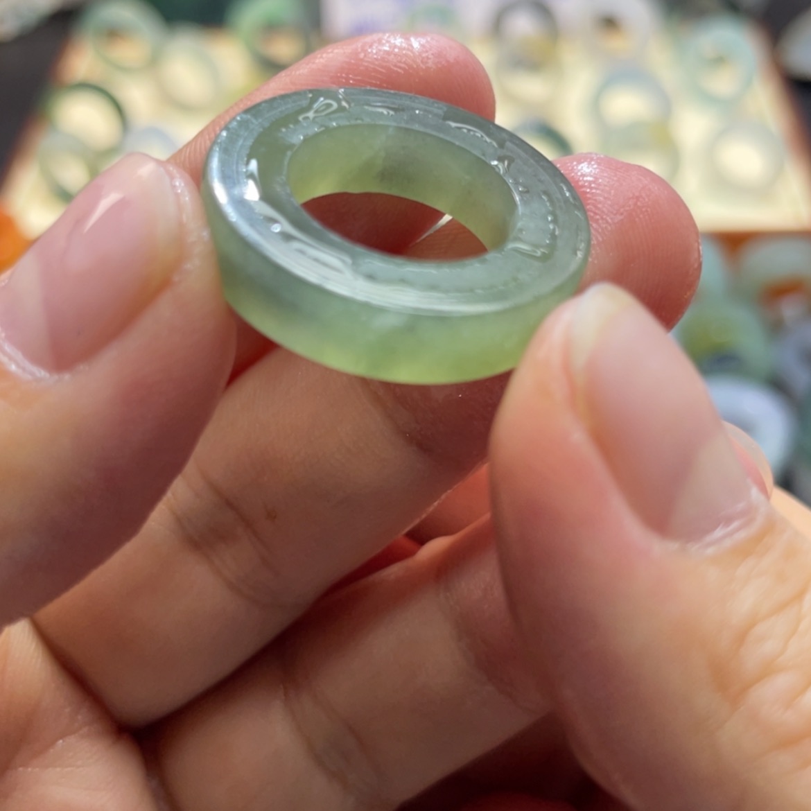 【闪购商品】定制翡翠未镶嵌天然翡翠10-19圈