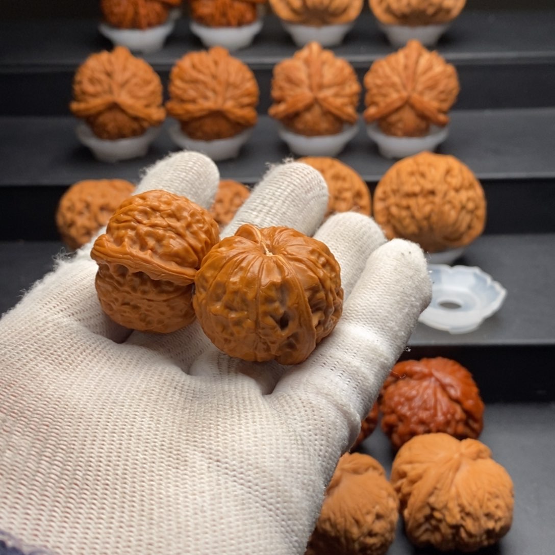 文玩核桃把件w****i核为贵