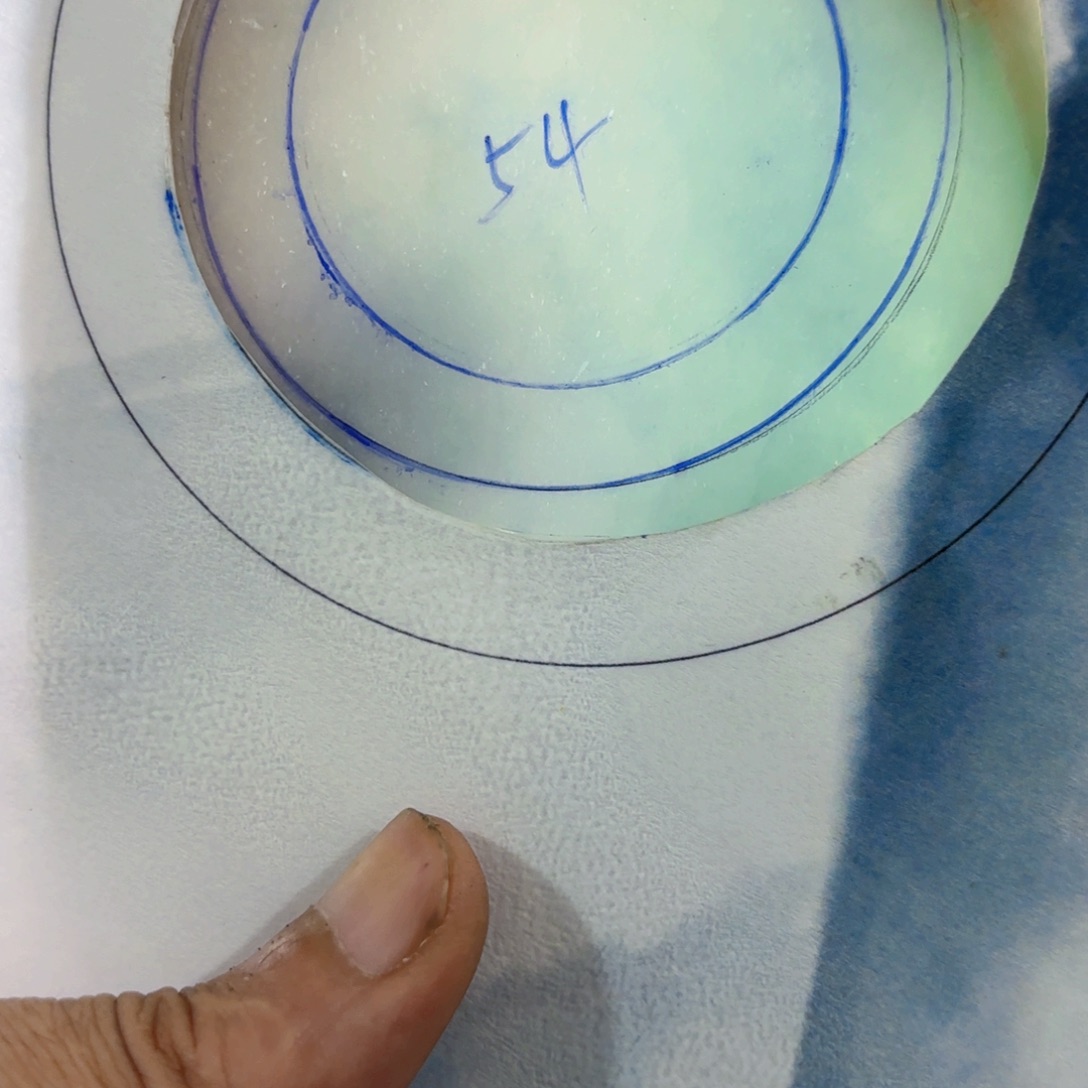 定制翡翠手镯未镶嵌开****。