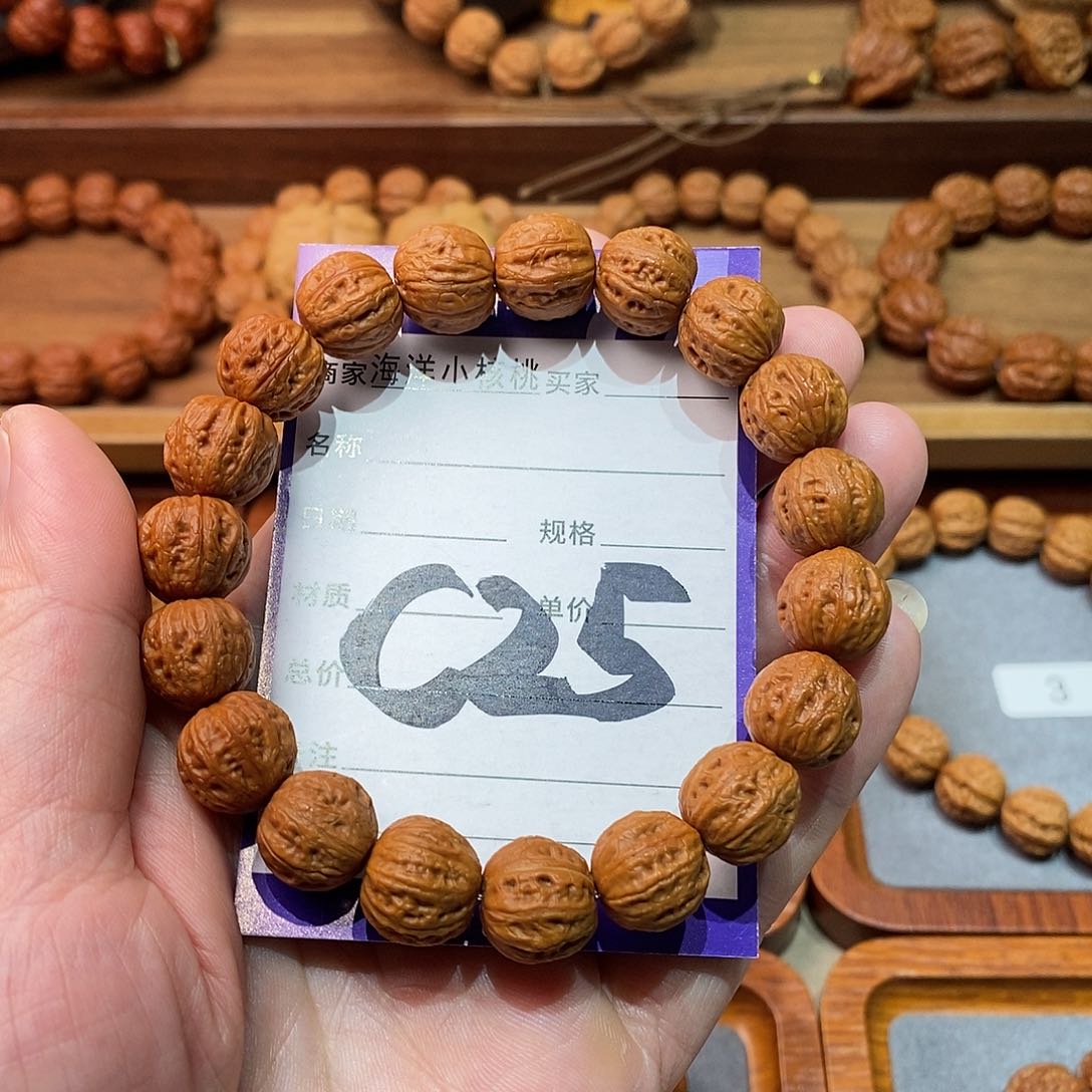 文玩核桃手串13粗筋