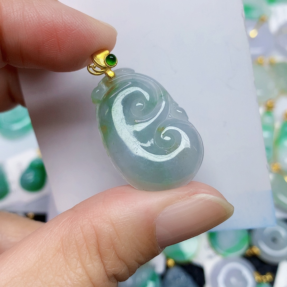 翡翠未镶嵌颈饰3566668