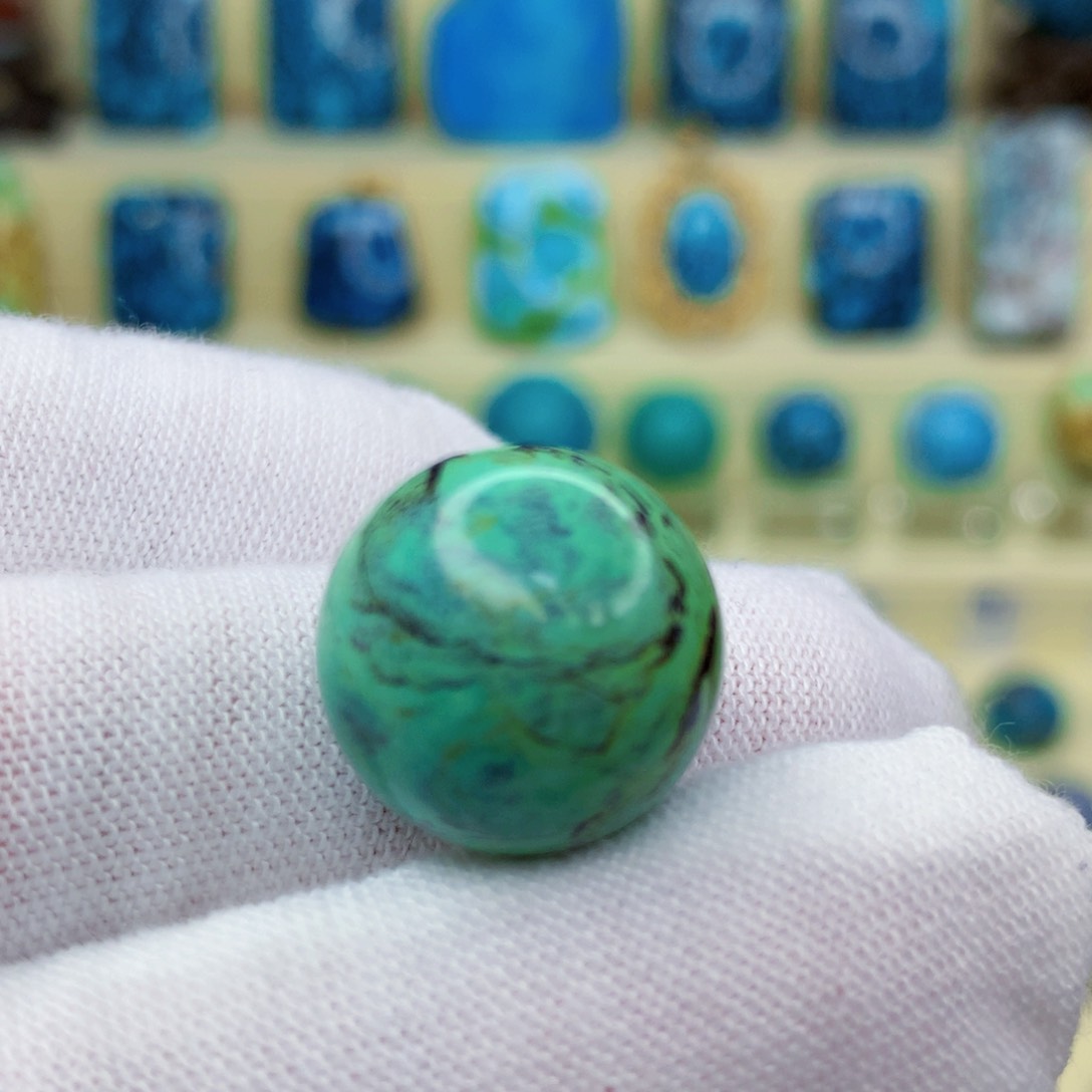 绿松石绿松石未镶嵌