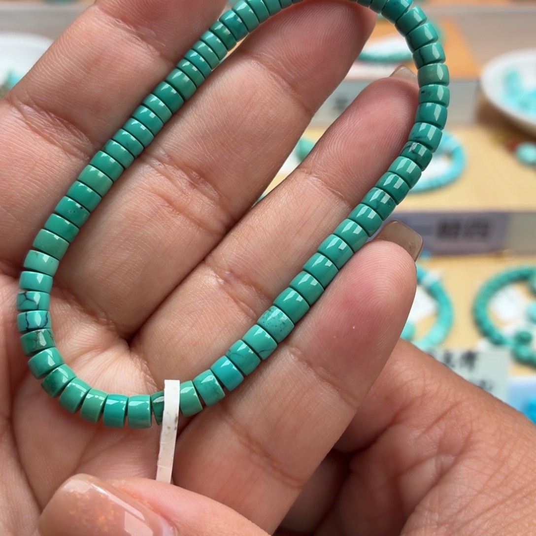 绿松石未镶嵌珠宝奇石直切4.5