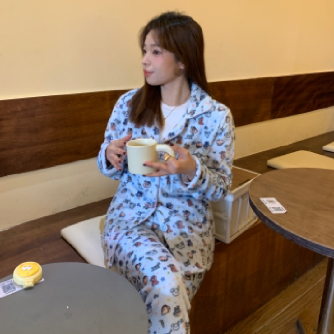 卡通小新浅蓝开扣睡衣   直播念到名字下单蓝色