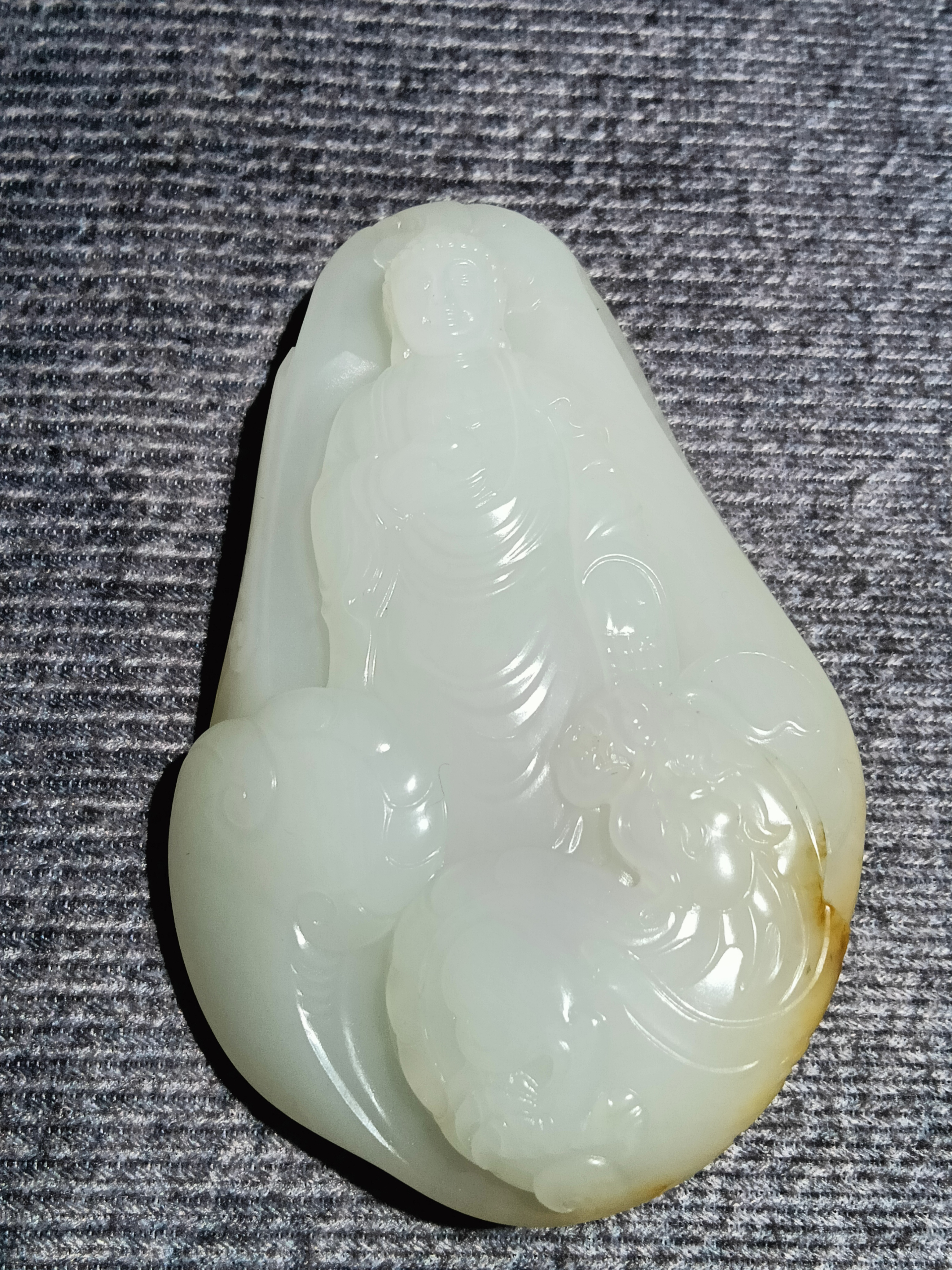 新疆和田玉精品挂件