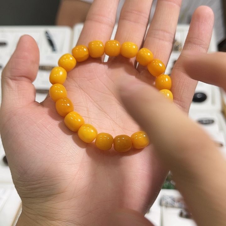 琥珀未镶嵌手链东西特别好 
