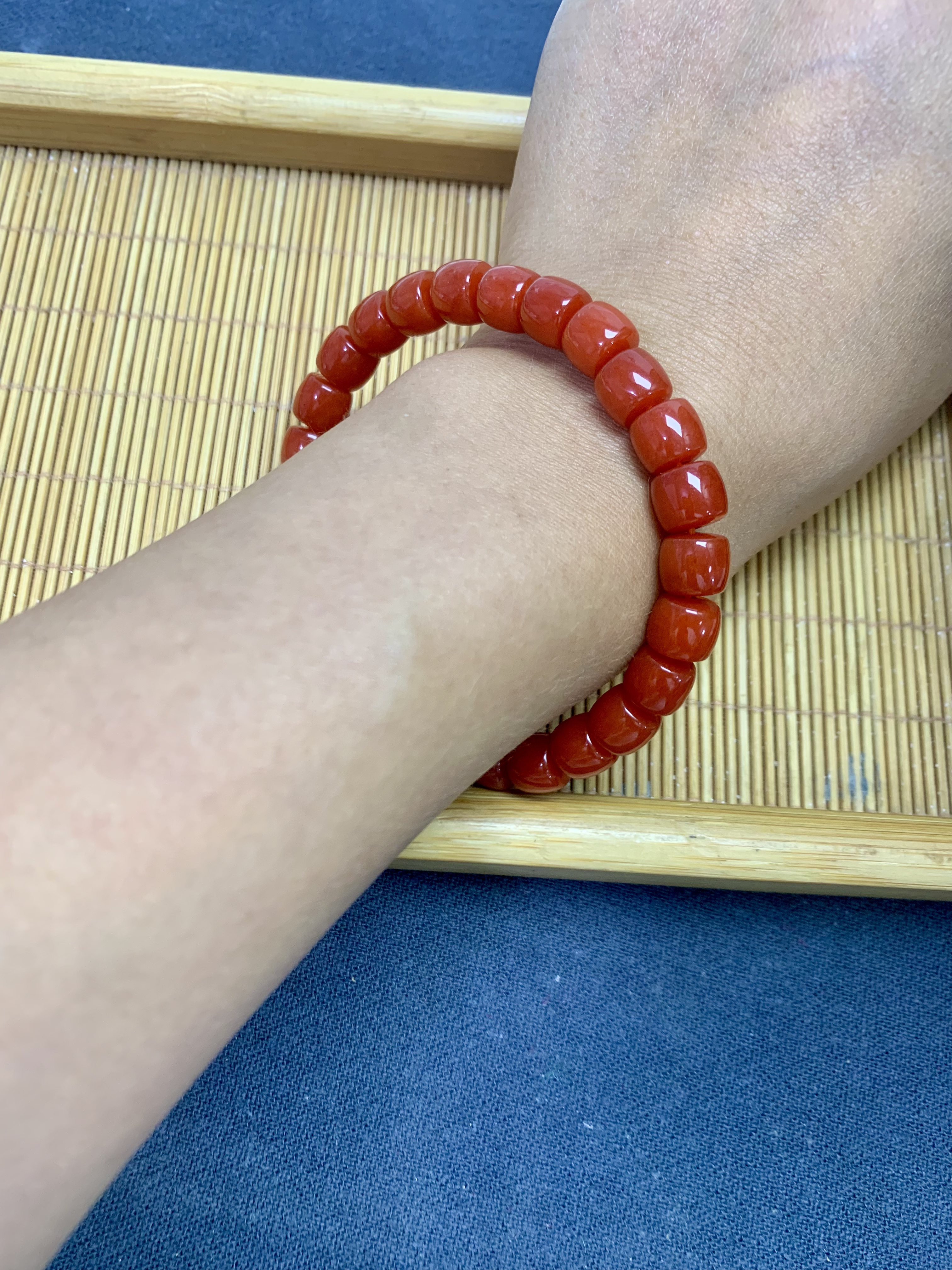 粉丝专享 满红云南保山8mm直切红手串