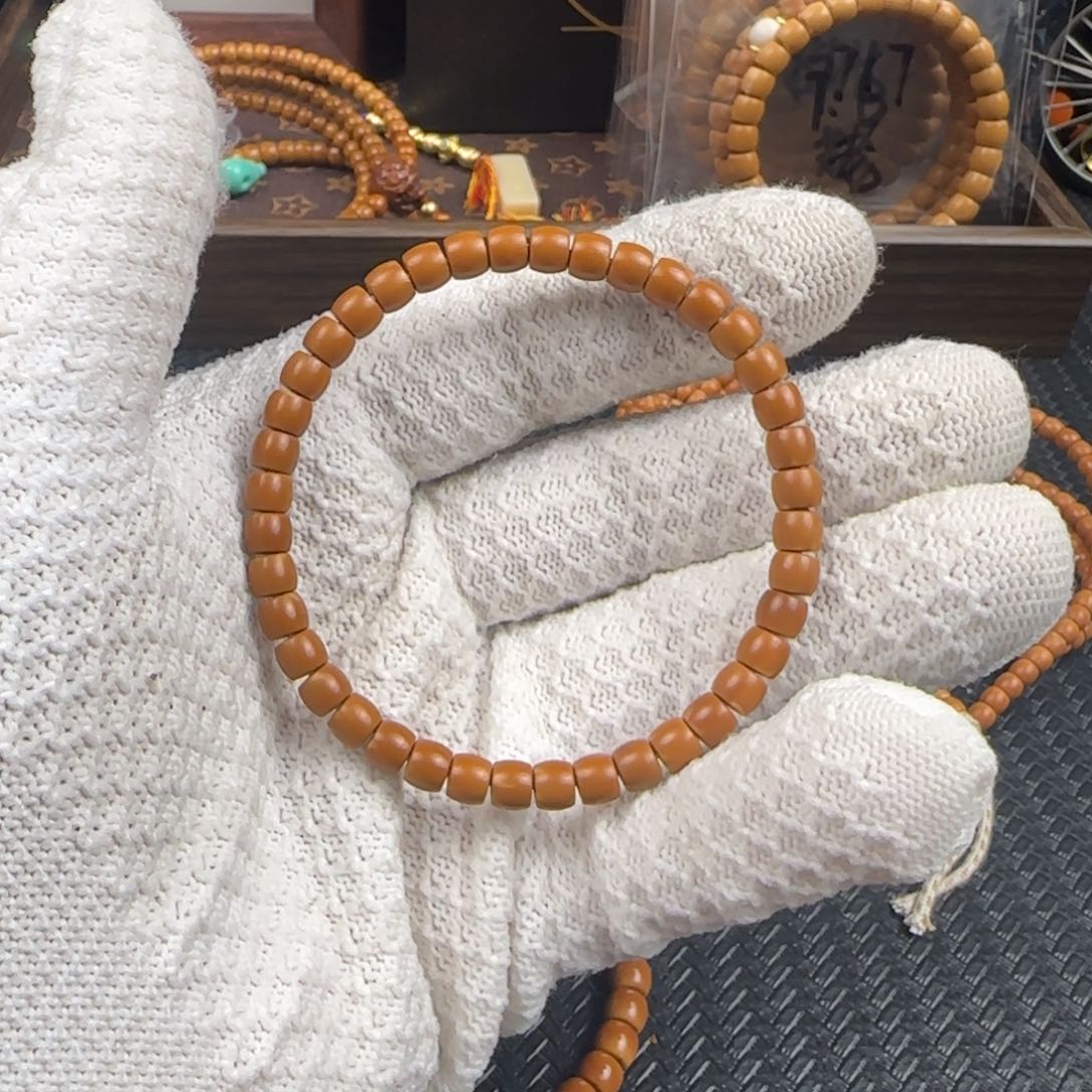 橄榄核吊坠6.0mm老挝核尖直切单圈（福利）