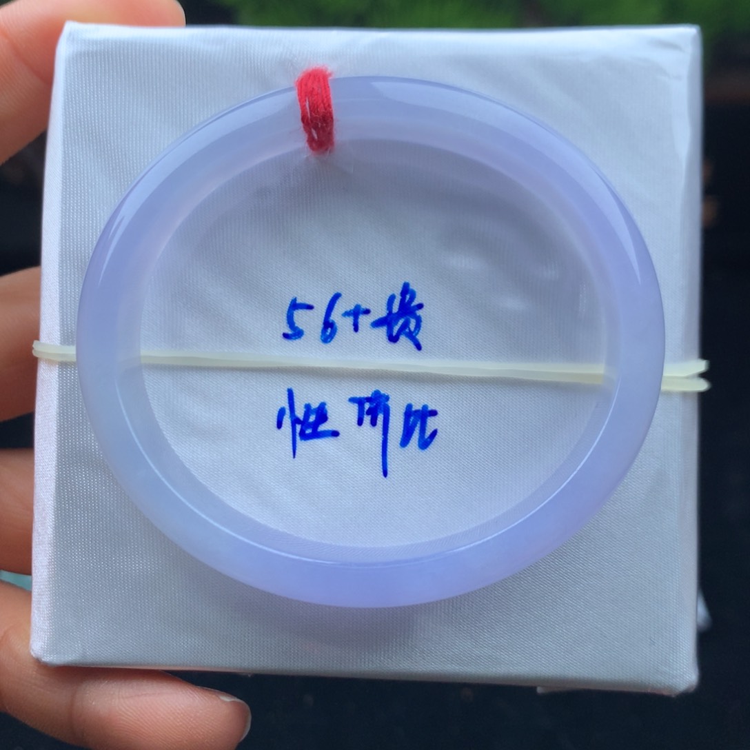 翡翠手镯未镶嵌手镯