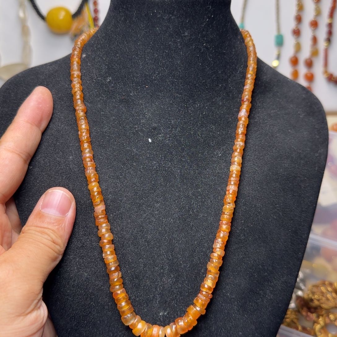 玛瑙/玉髓颈饰未镶嵌