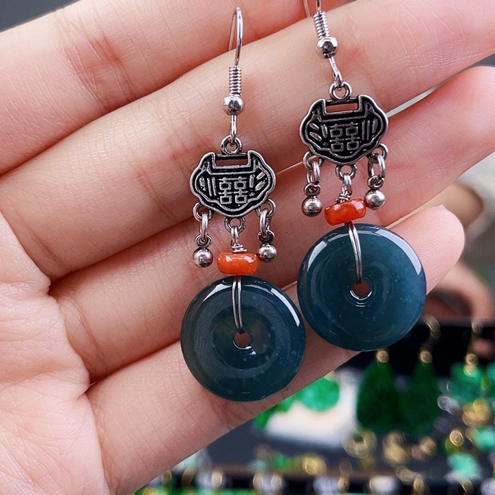 翡翠耳饰未镶嵌饰品