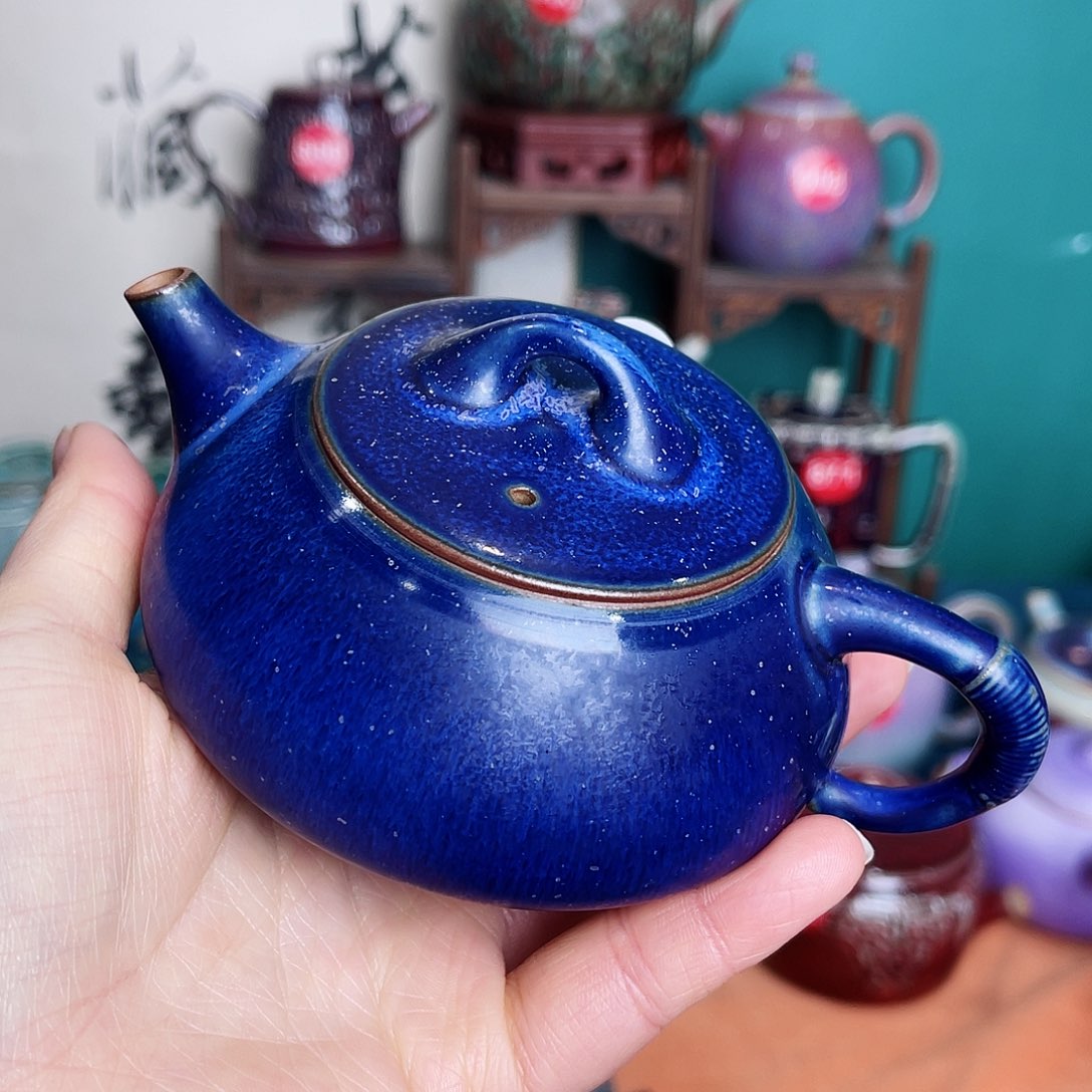 壶小**羽钧瓷艺术作品壶