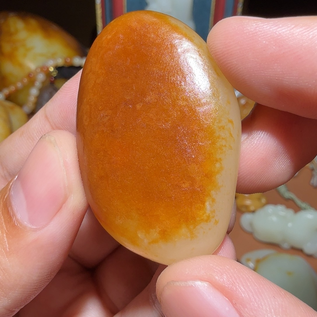 爱****和田玉未镶嵌颈饰