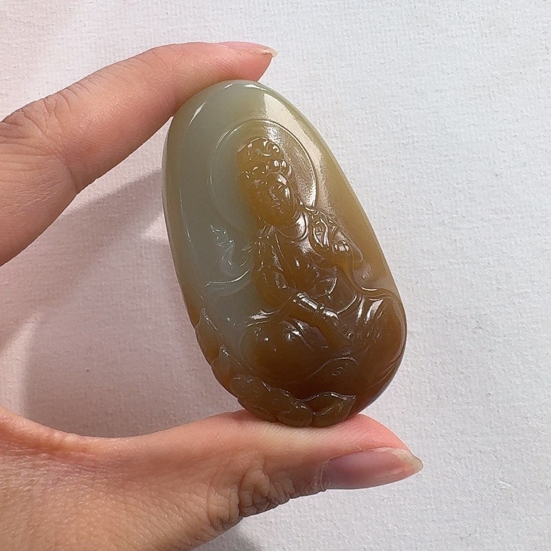 和田玉未镶嵌颈饰若羌糖黄口