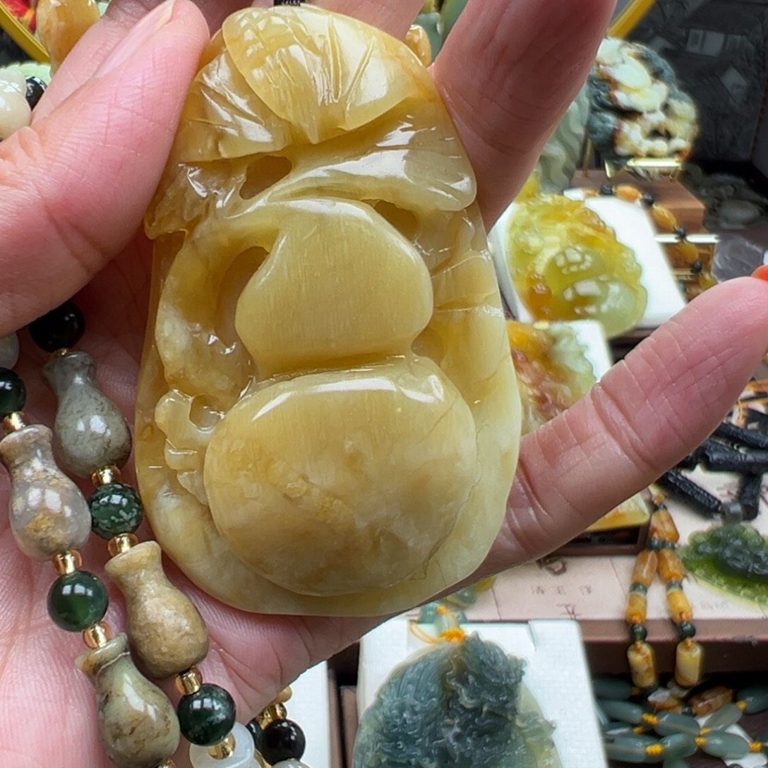 岫玉未镶嵌挂件挂件