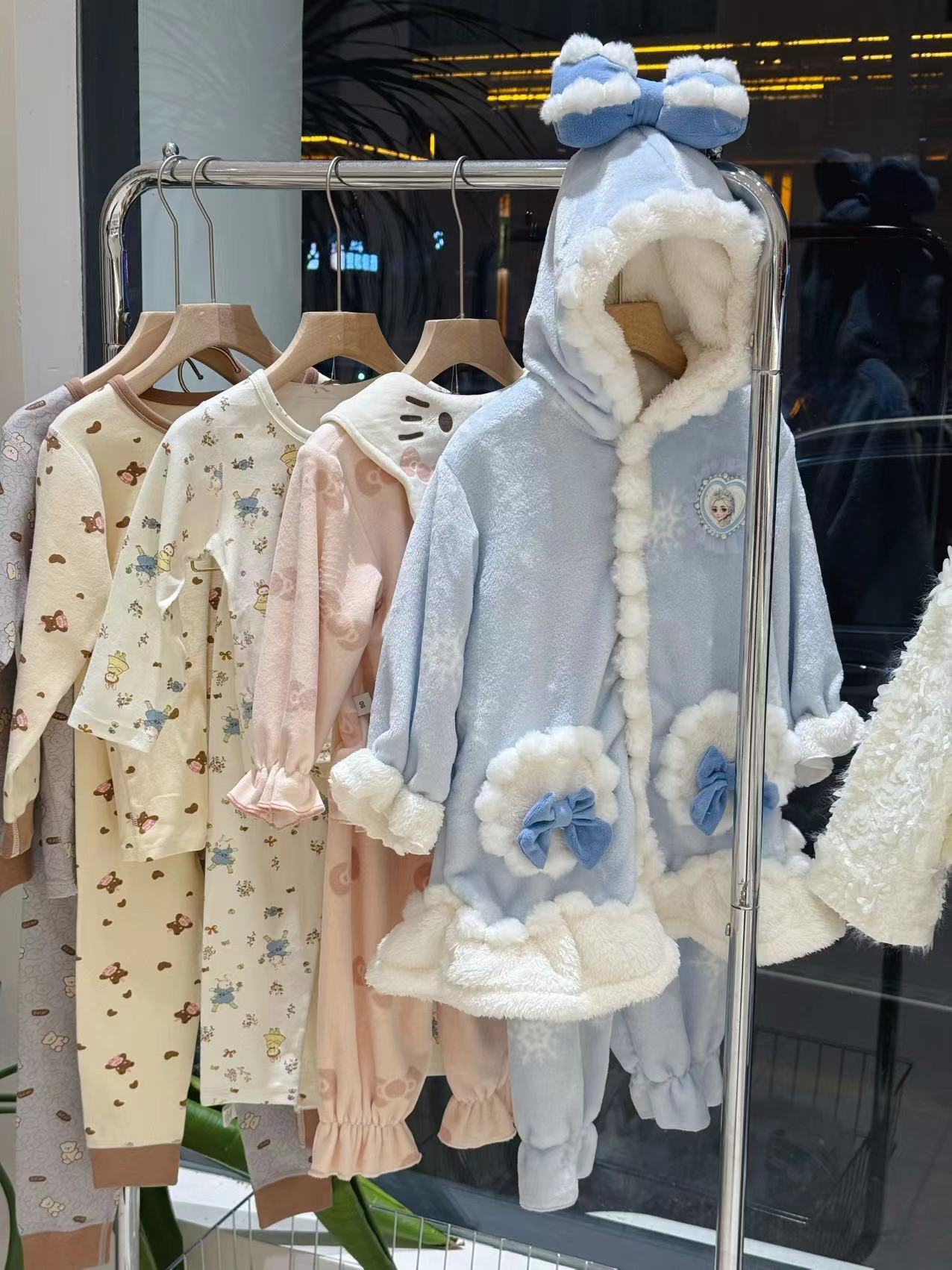雏奇实体高品质 冬款儿童家居服