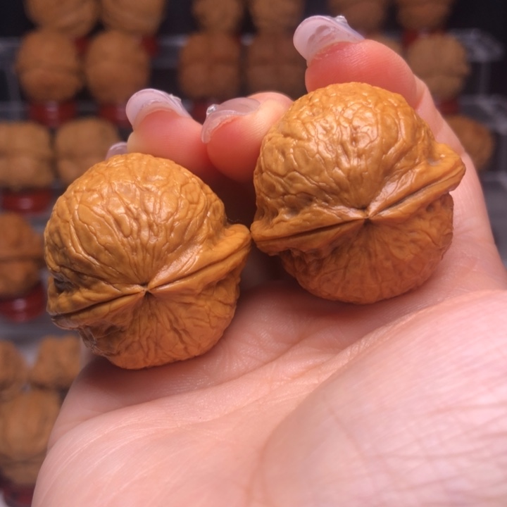 文玩核桃吊坠13龙蛋