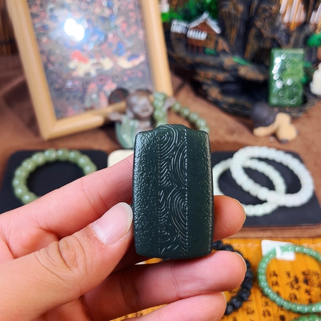 和田玉未镶嵌手链