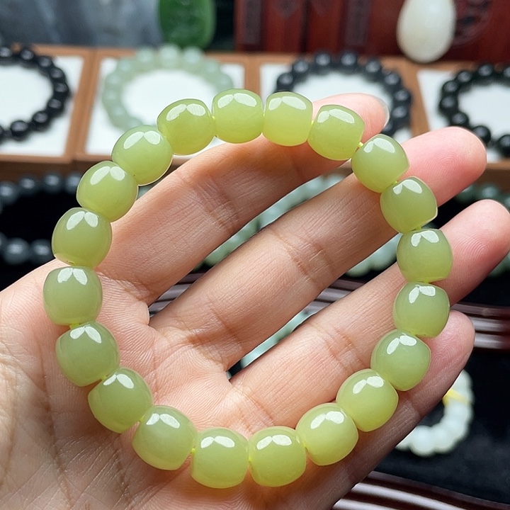 老***k和田玉未镶嵌手串