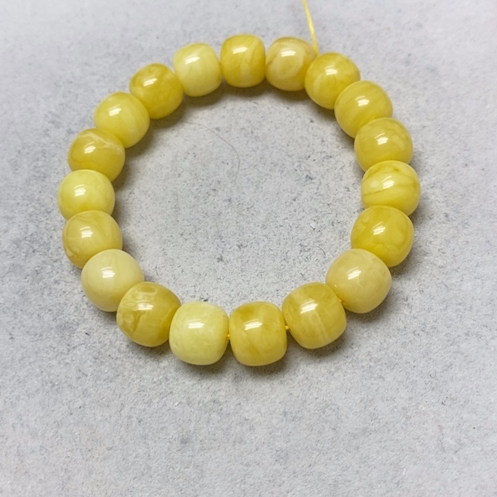 蜜蜡未镶嵌裸石串