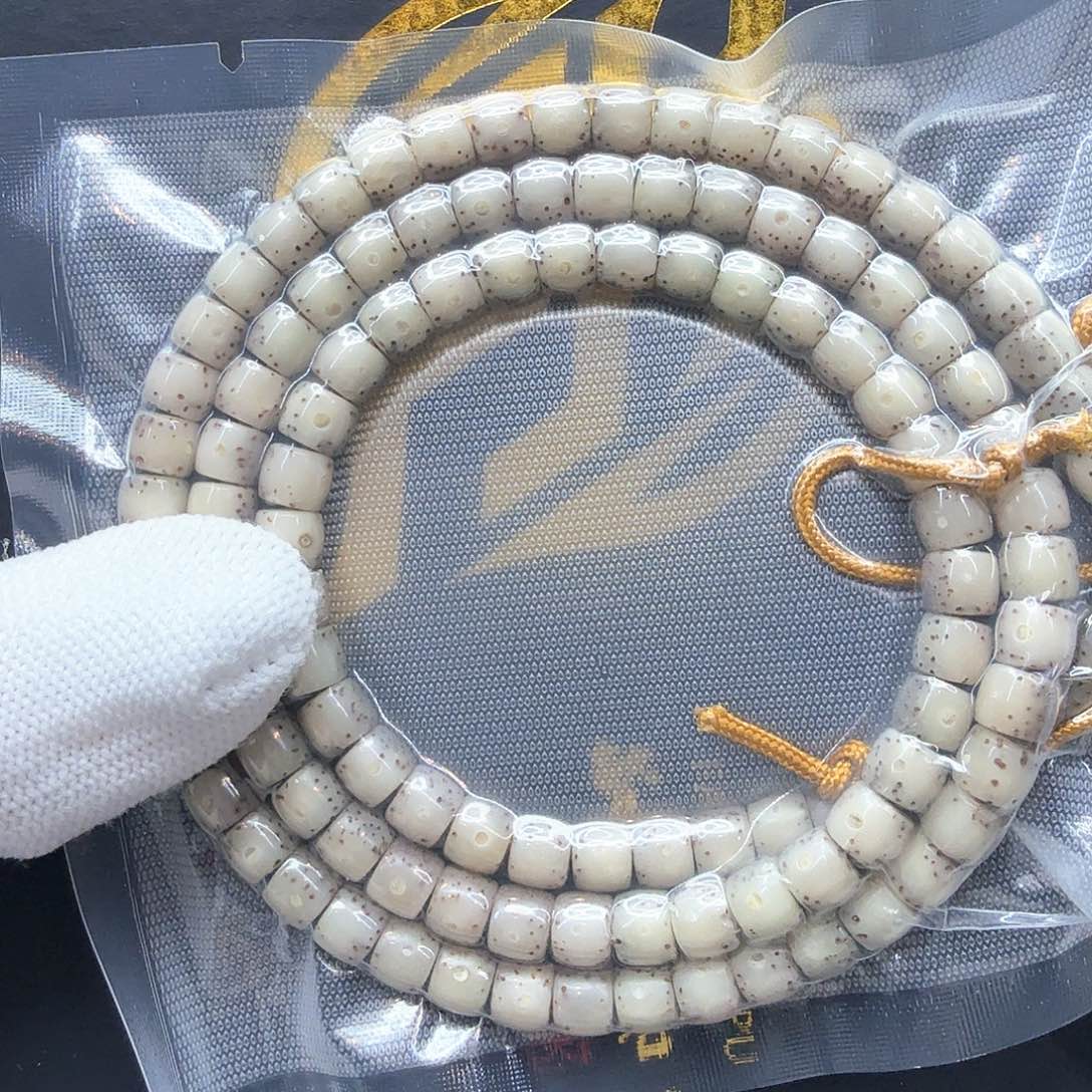 星月菩提吊坠12小冰糖大眼睛通体6直切 108