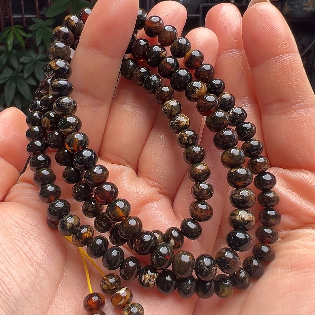 琥珀未镶嵌裸石抚顺琥珀20606七