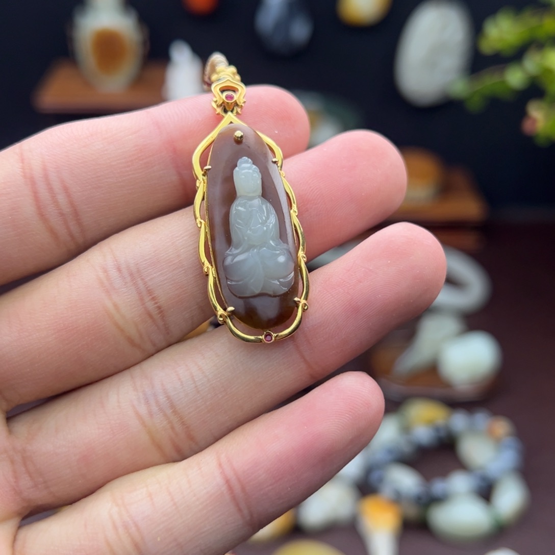 和田玉未镶嵌吊坠(不含链)和田玉观音吊坠