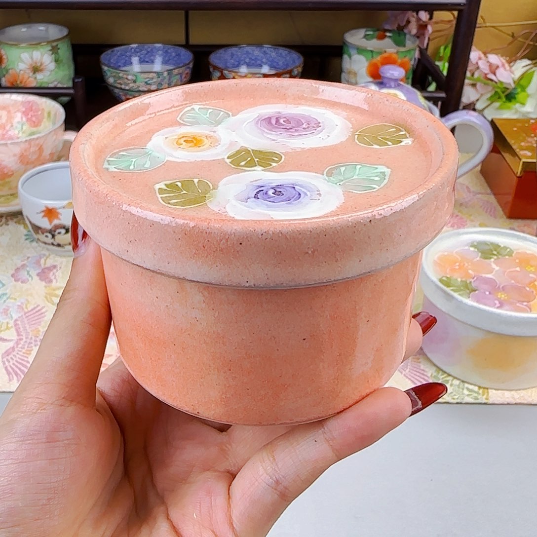 他家茶具瓷器真美！！