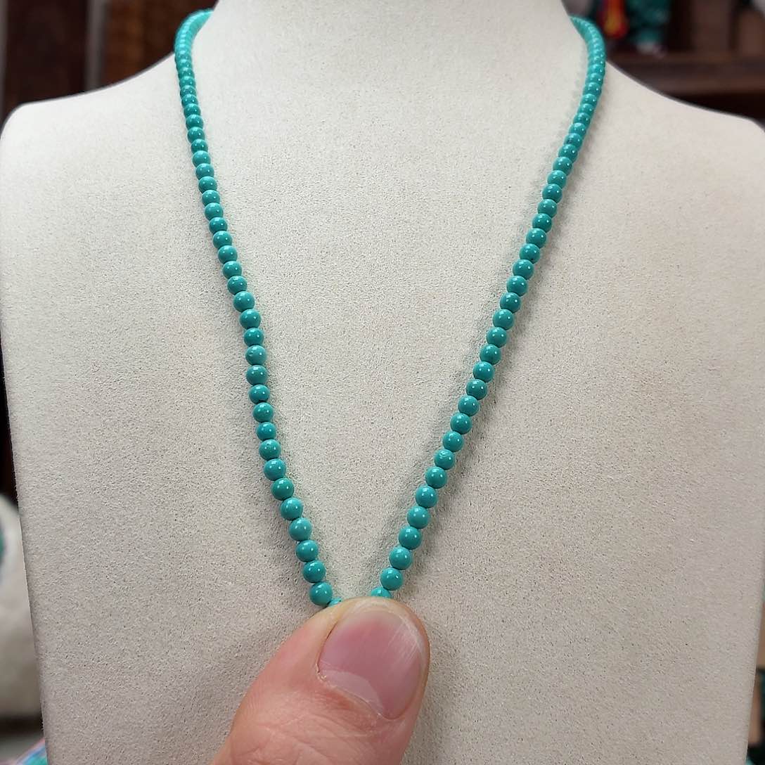 18K金镶嵌绿松石珠宝奇石