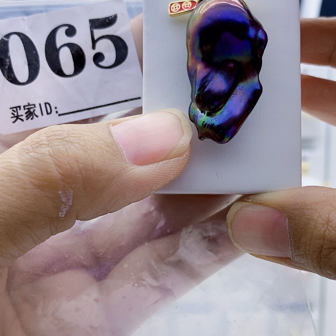 颈饰钛钢淡水珍珠