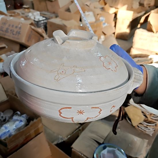 摆件陶瓷盘子碗啥都有