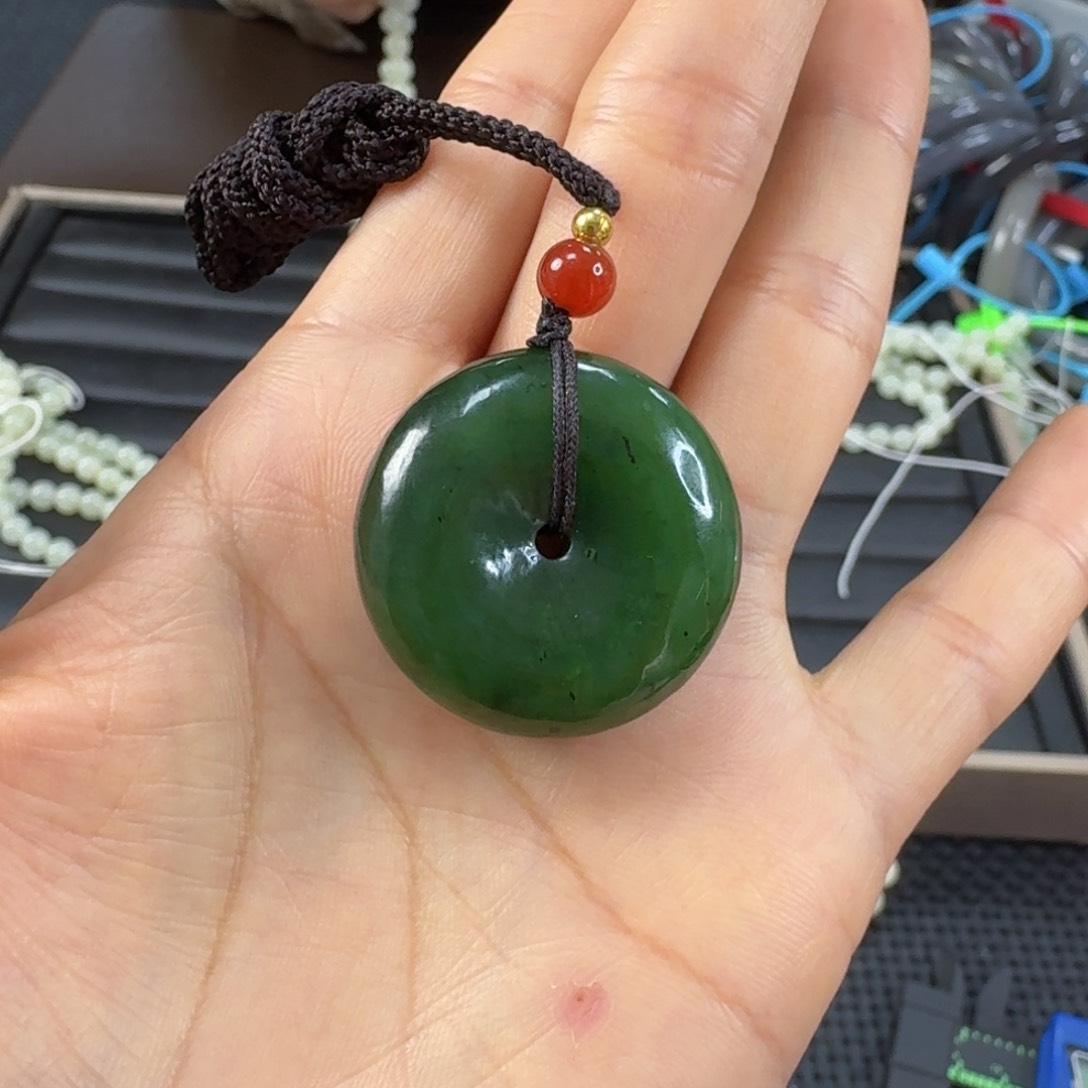 颈饰未镶嵌和田玉（碧玉）30