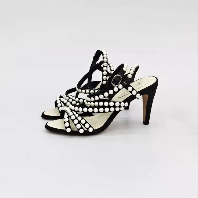 99新 Chanel/香奈儿 限量版小羊皮珍珠凉鞋 36码1795