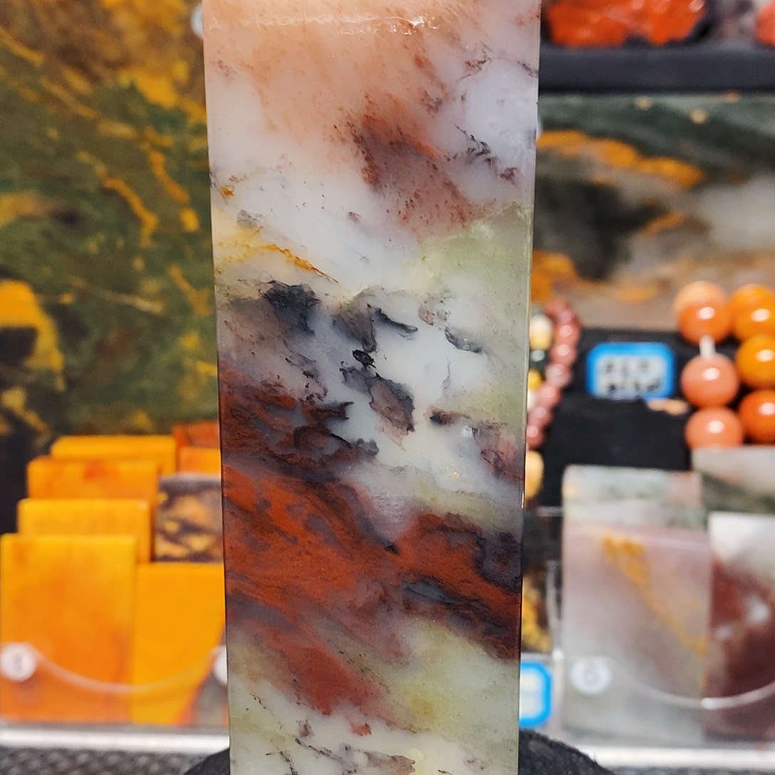 用***1石材福瑞石缘桂林鸡血玉