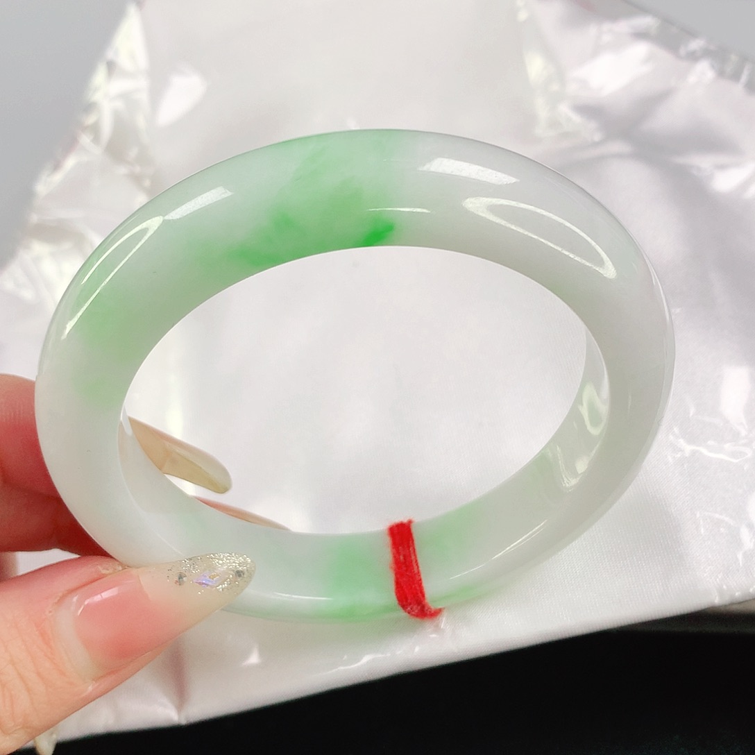 翡翠手镯未镶嵌202翡翠