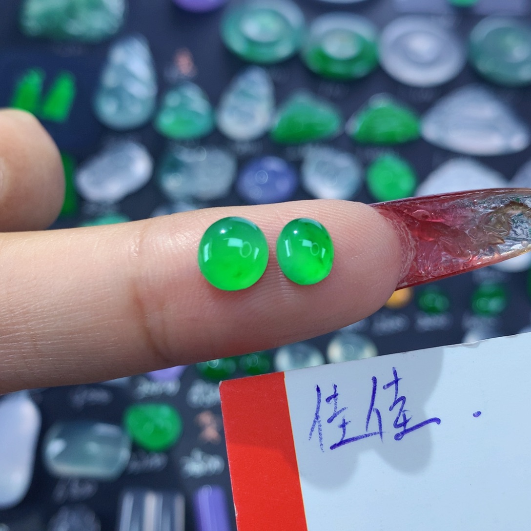 翡翠颈饰未镶嵌纯天然缅甸翡翠A货