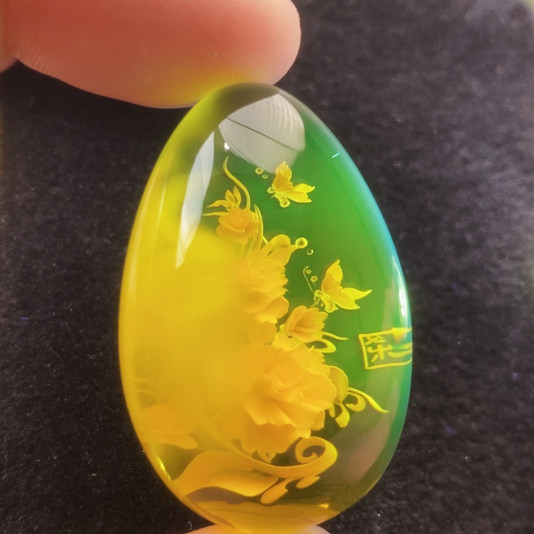【闪购商品】未镶嵌吊坠(不含链)金珀琥珀雕刻件