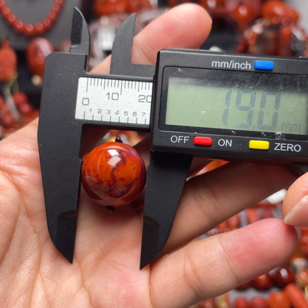 【闪购商品】未镶嵌火焰纹19m南红玛瑙桃**?