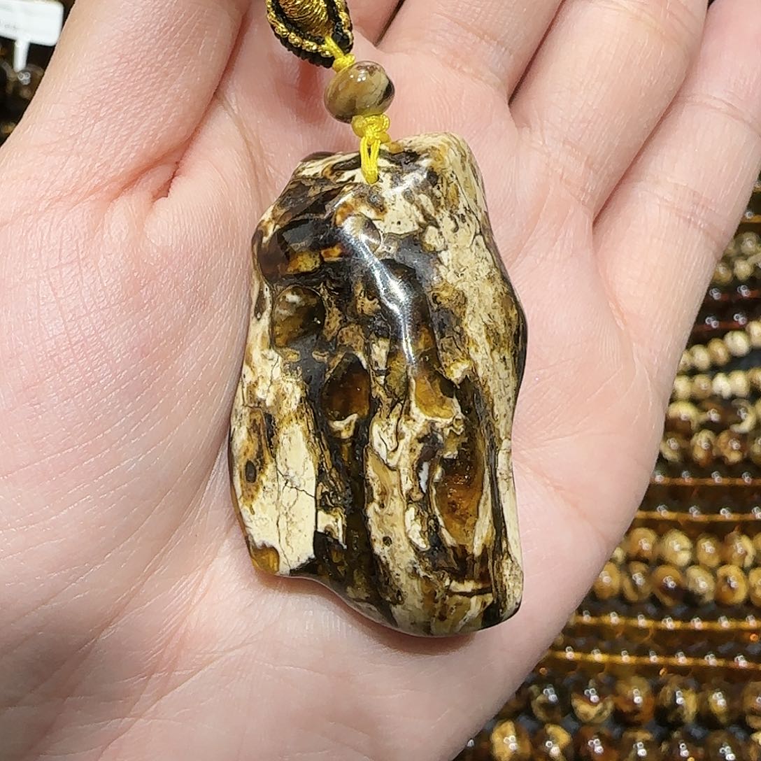 琥珀耳饰未镶嵌用****3抚顺琥珀