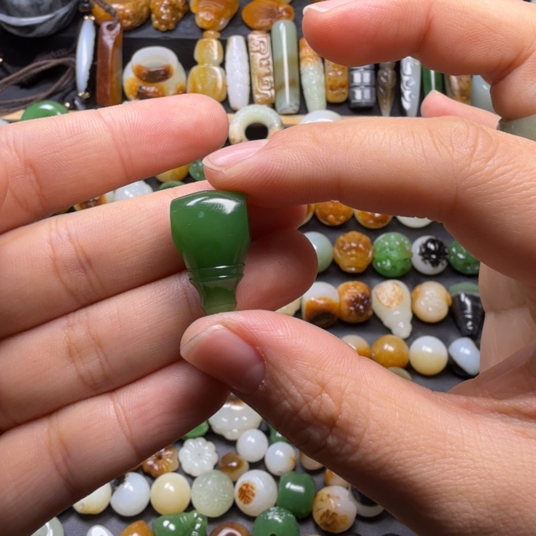 和田玉配饰未镶嵌火*