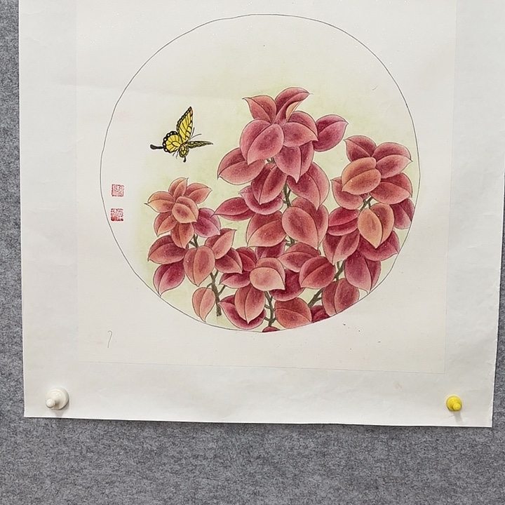 国画高**云花鸟的翅膀是白色和