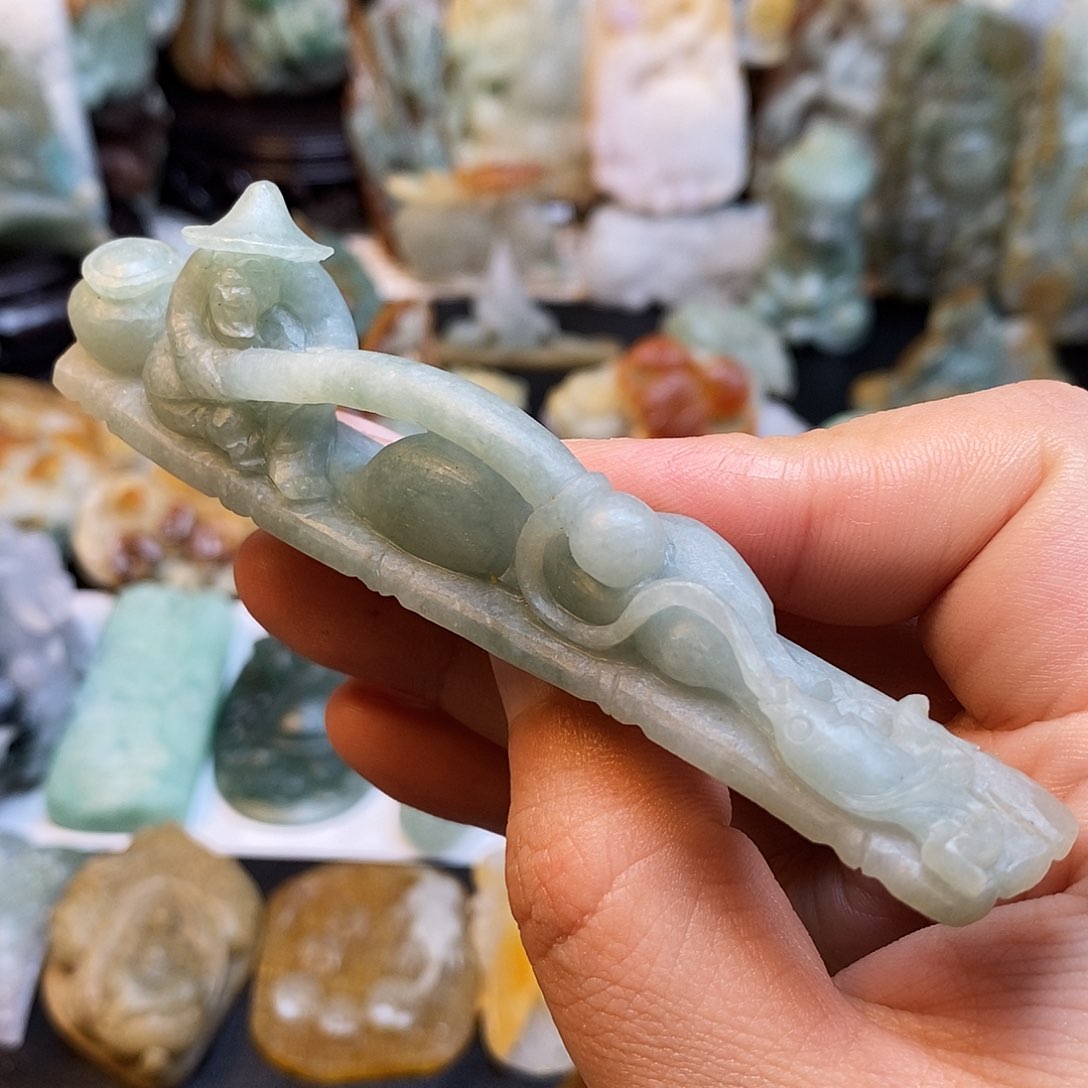 定制翡翠未镶嵌特色62