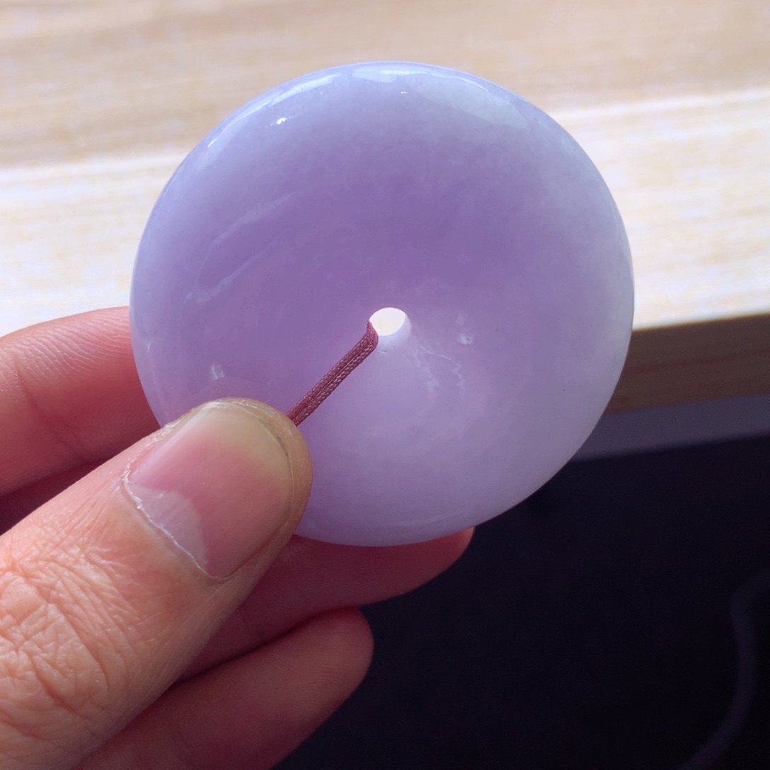 翡翠颈饰未镶嵌吊坠