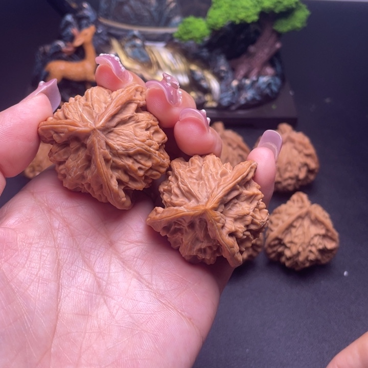 吊坠文玩核桃盘山三棱