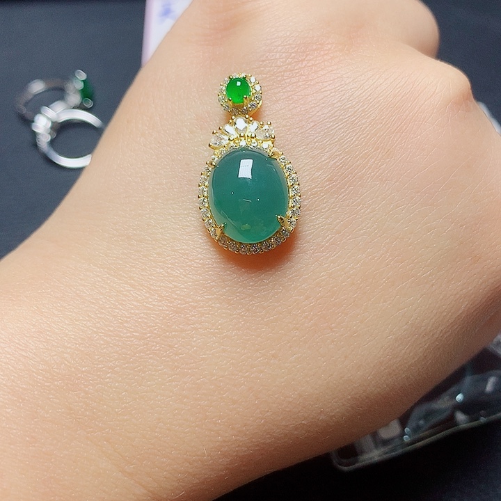 银S925镶嵌戒指翡翠