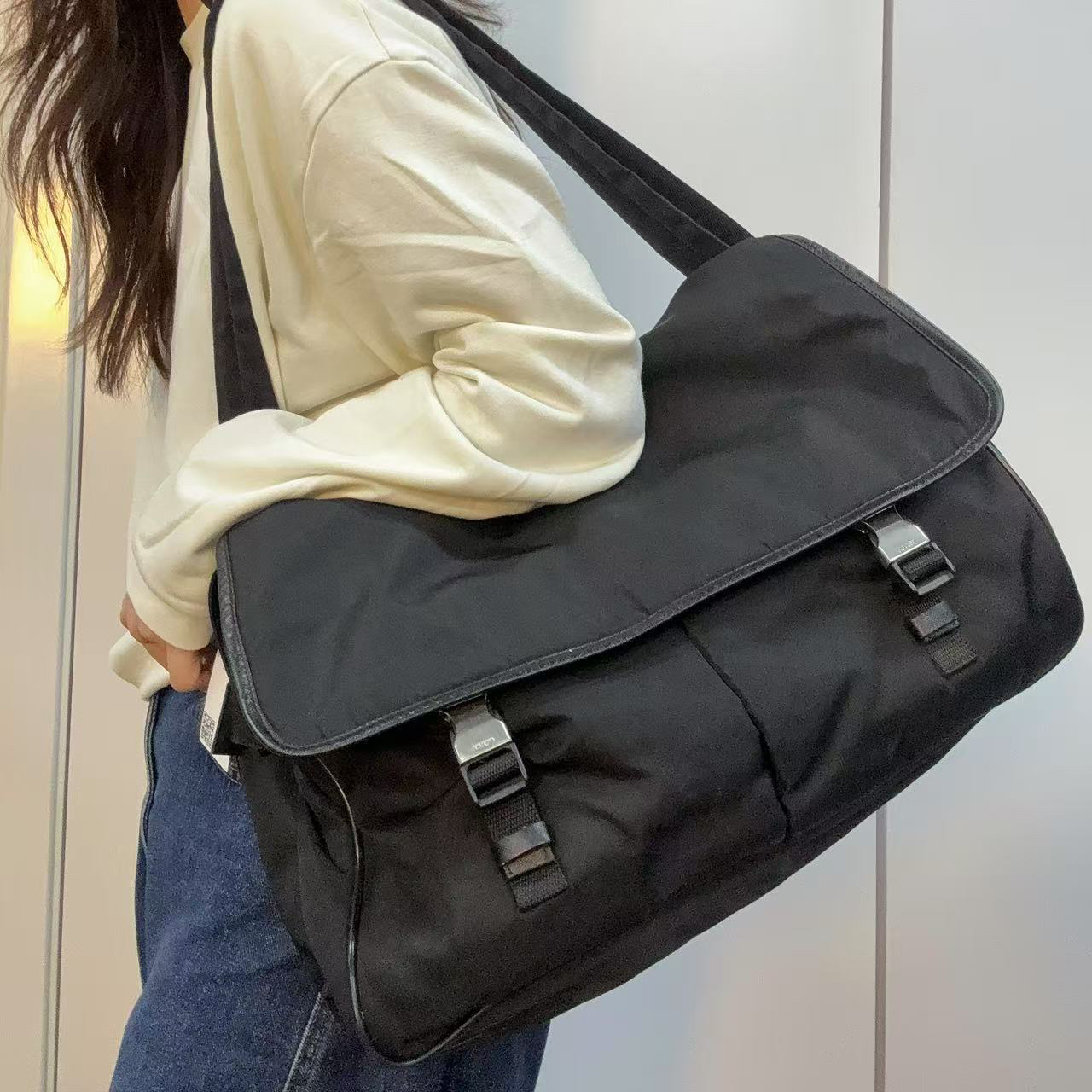 95新 Prada/普拉达 【蕾】 22 0237 黑色大号邮差包